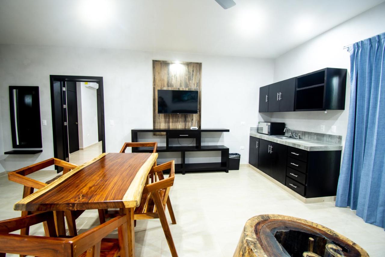 Hotel Casa Tortuga Tulum - Cenotes Park Inclusive ภายนอก รูปภาพ A typical apartment at the hotel