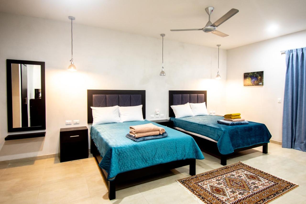 Hotel Casa Tortuga Tulum - Cenotes Park Inclusive ภายนอก รูปภาพ A bedroom at the hotel