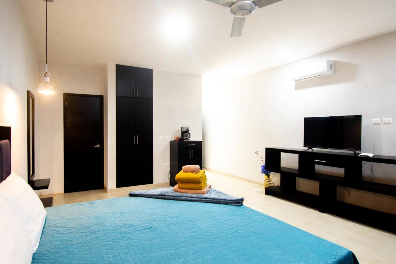 Hotel Casa Tortuga Tulum - Cenotes Park Inclusive ภายนอก รูปภาพ A bedroom in a hotel