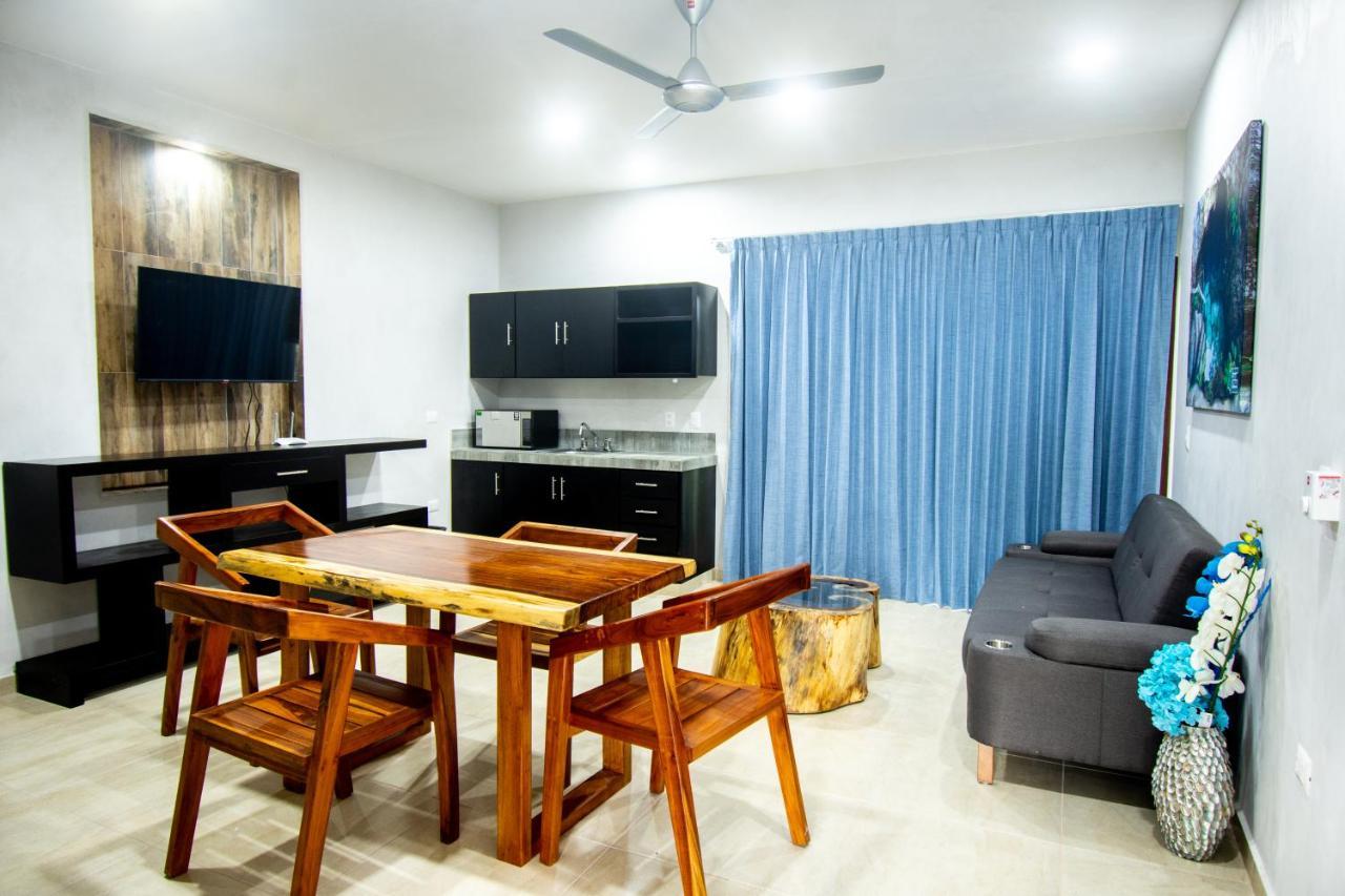Hotel Casa Tortuga Tulum - Cenotes Park Inclusive ภายนอก รูปภาพ Living room