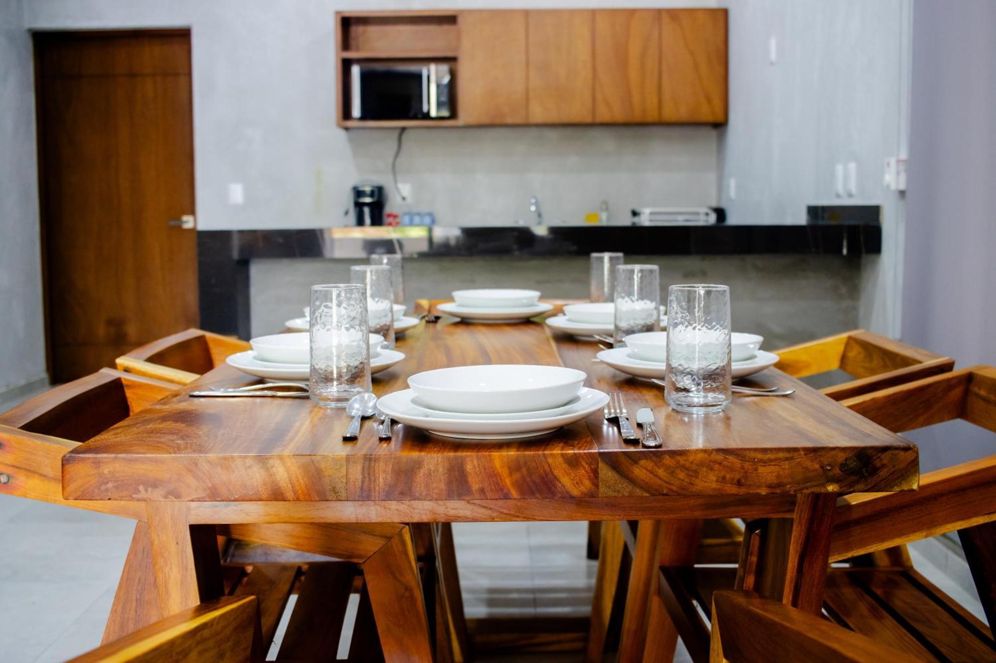 Hotel Casa Tortuga Tulum - Cenotes Park Inclusive ภายนอก รูปภาพ A dining room table with place settings