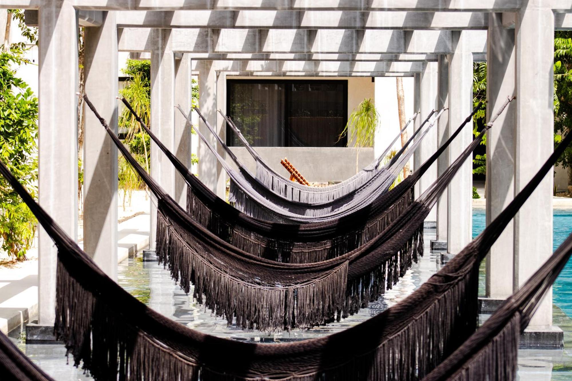 Hotel Casa Tortuga Tulum - Cenotes Park Inclusive ภายนอก รูปภาพ Hammocks at the National Museum of the Dominican Republic